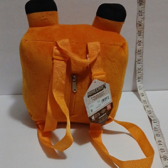 Minecraft Fox Plush Backpack - Picture 3 of 6
